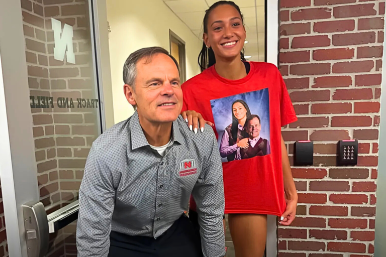 What Does Harper Murray Write on Her Fingers? Nebraska Volleyball Star's Special Tribute to Fellow Teammate and Coach John Cook